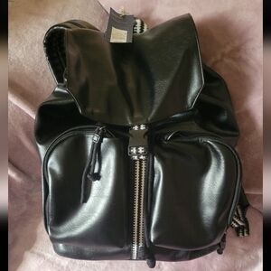 Universal Thread Black Backpack